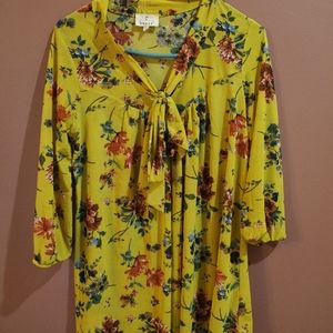 Thin, Yellow Floral Blouse